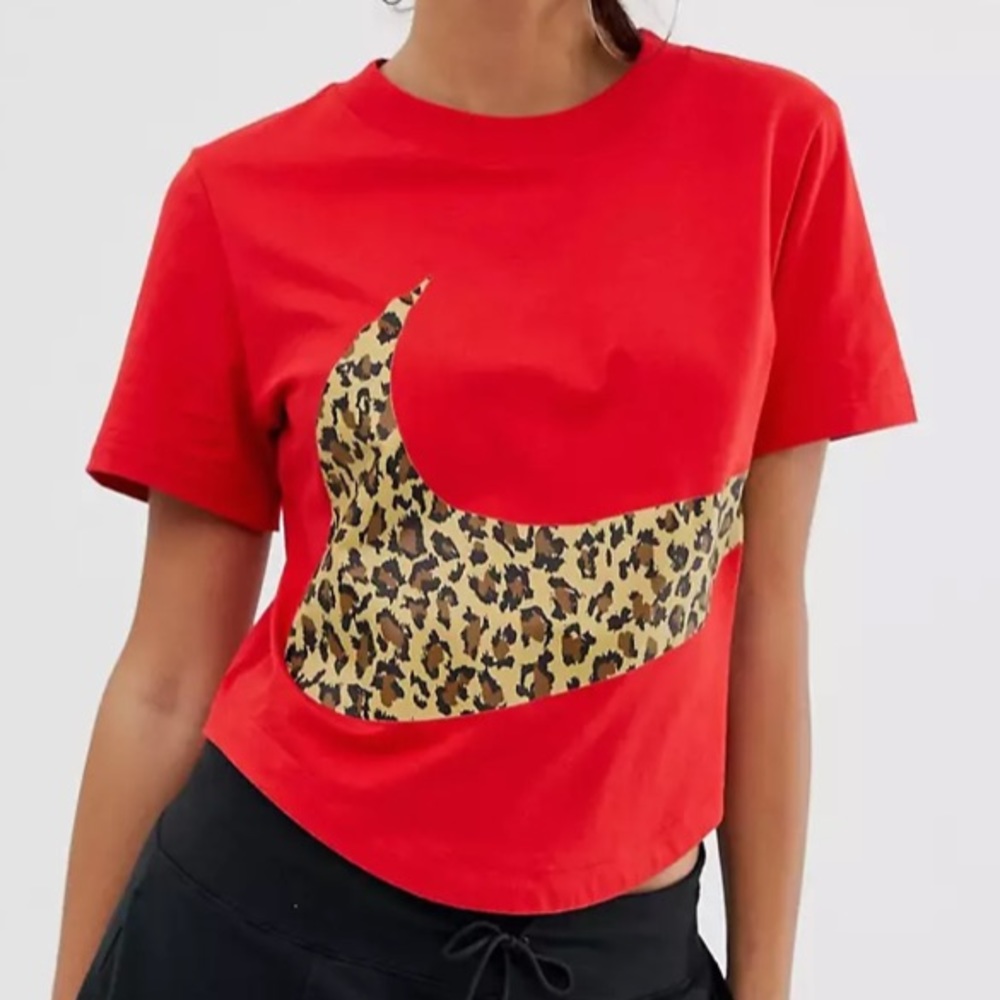 Red Mike Crop Top size M